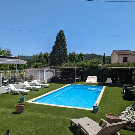 Restaurant Le Clos Vallon-Pont-dʼArc