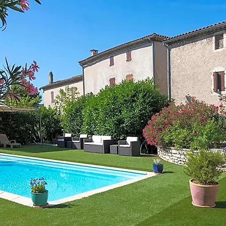 Restaurant Le Clos 3* Vallon-Pont-dʼArc